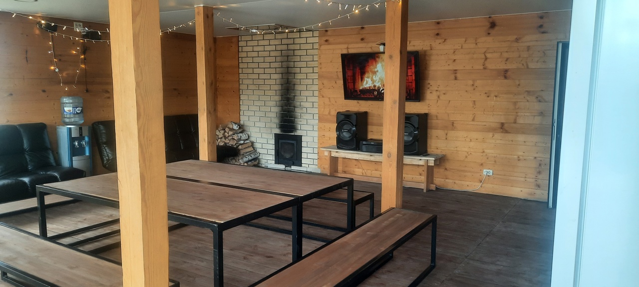 Снять коттедж дом №1 - Банкетный зал, ракурс 1 Снять коттедж дом №1 - Банкетный зал, ракурс 1