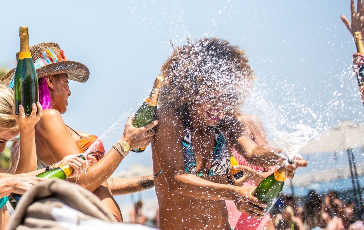 Пляжный Open Air | Эко-Парк «Лазурный» - Центр отдыха Сугояк Пляжный Open Air | Эко-Парк «Лазурный» - Центр отдыха Сугояк